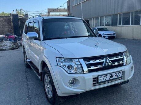 Mitsubishi Pajero 2008