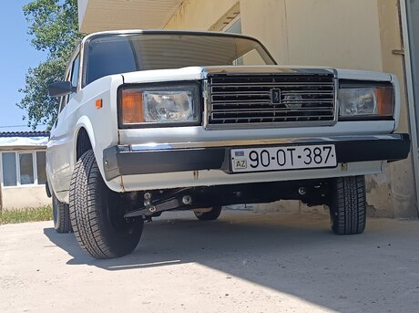 LADA (VAZ) 2107 2011
