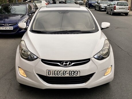 Hyundai Elantra 2012