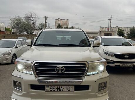 Toyota Land Cruiser 2011