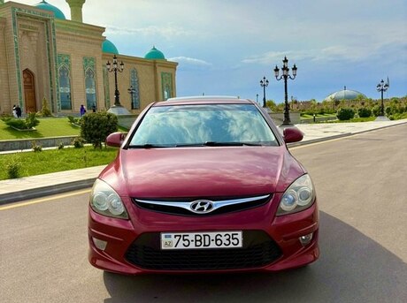 Hyundai i30 2009