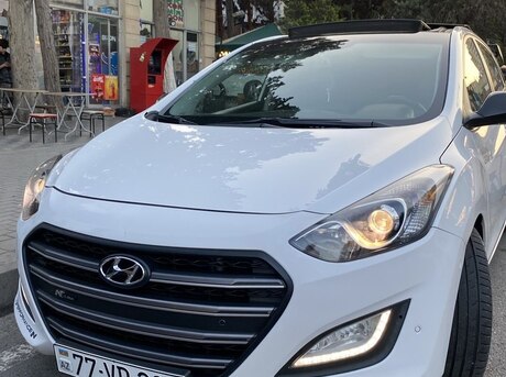 Hyundai i30 2011