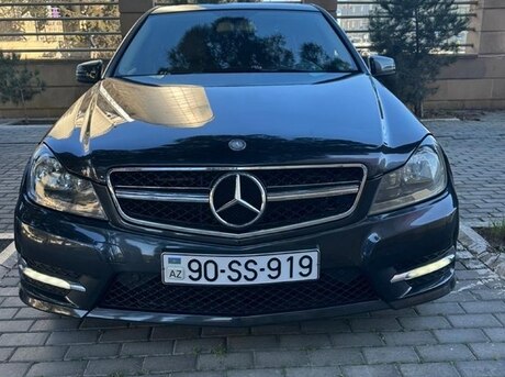 Mercedes C 250