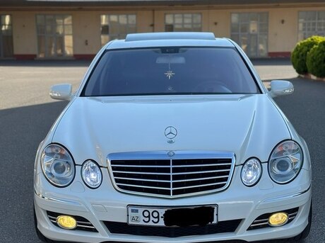 Mercedes E 320