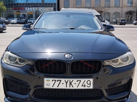 BMW 328 2012