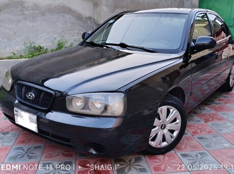 Hyundai Elantra 2002