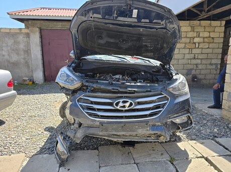 Hyundai Santa Fe 2016