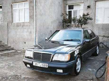 Mercedes E 220 1995