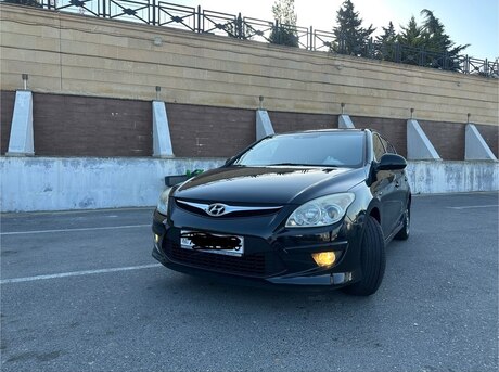 Hyundai i30 2010