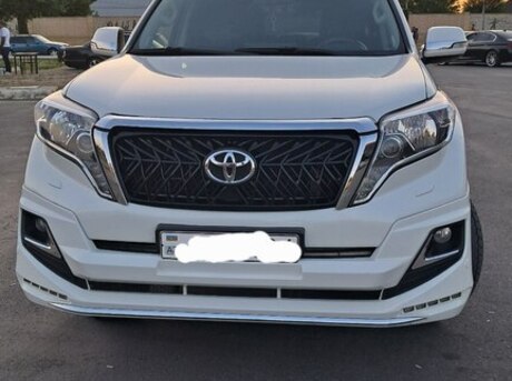 Toyota Land Cruiser Prado 2011