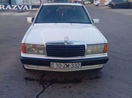 Mercedes 190 1990