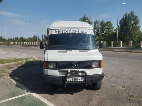 Mercedes 208 D 1994