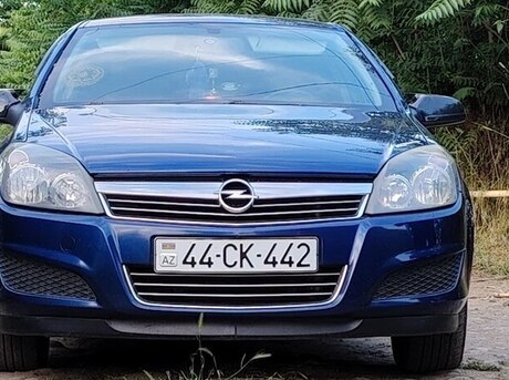 Opel Astra 2009