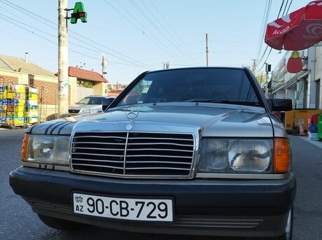 Mercedes 190 1989