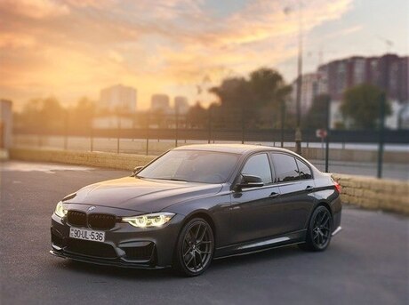 BMW 328 2016