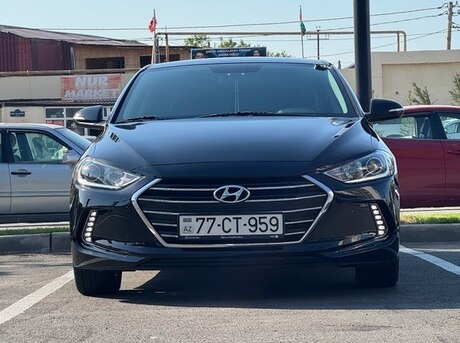Hyundai Elantra