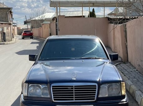 Mercedes E 220 1994