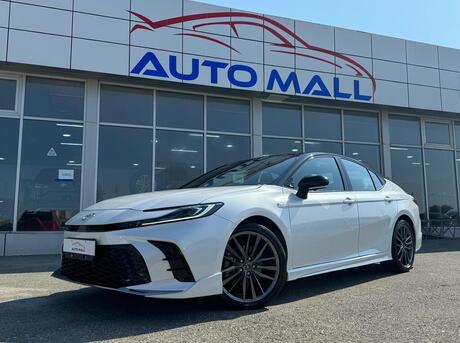 Toyota Camry 2025