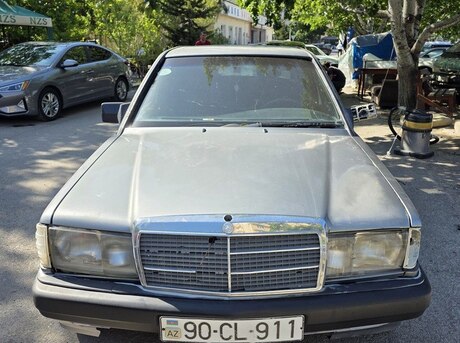 Mercedes 190 1992
