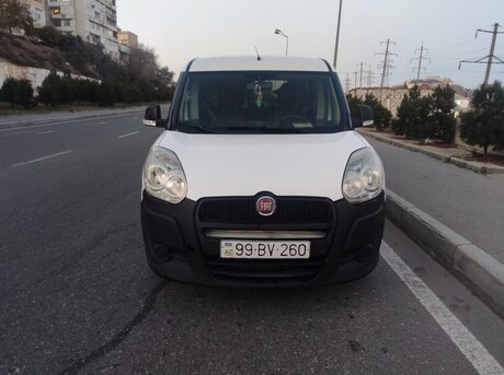 Fiat Doblo 2012