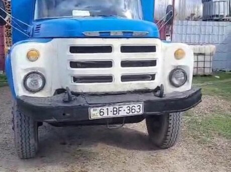 ZIL 133 1990