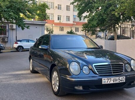 Mercedes E 240 2000