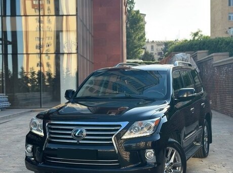Lexus LX 570 2013