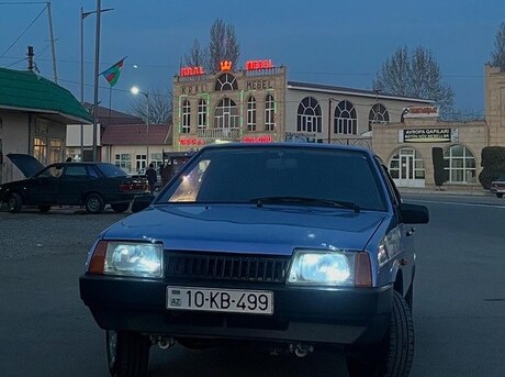 LADA (VAZ) 21099 2001