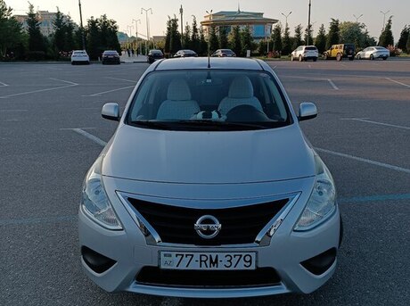 Nissan Latio