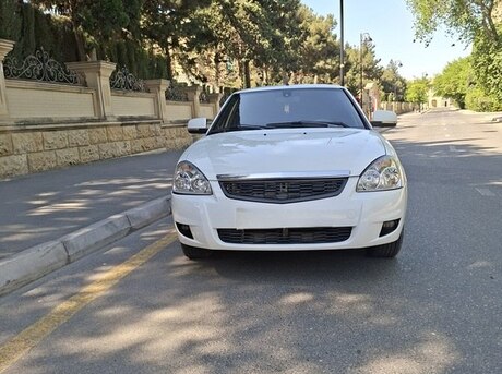 LADA (VAZ) Priora 2012