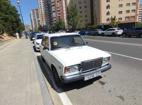 LADA (VAZ) 2107 2004