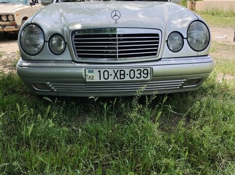 Mercedes E 240 1998
