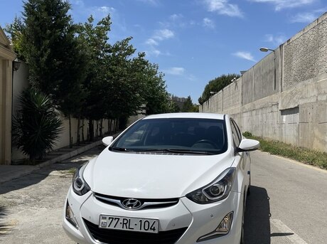 Hyundai Avante 2015