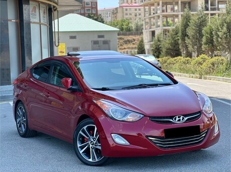 Hyundai Elantra 2012