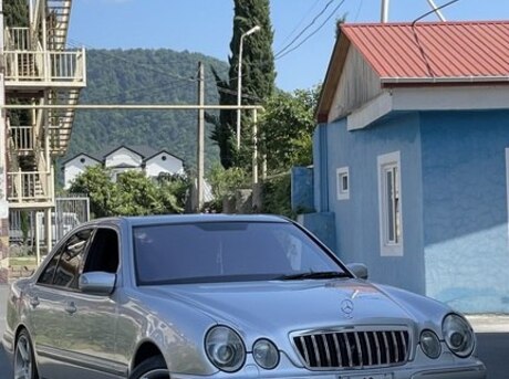 Mercedes E 320 2001