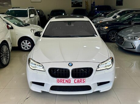 BMW 528