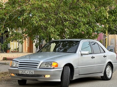 Mercedes C 180 1994