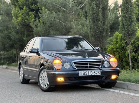 Mercedes E 240 1999