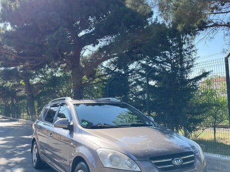 Kia  2008