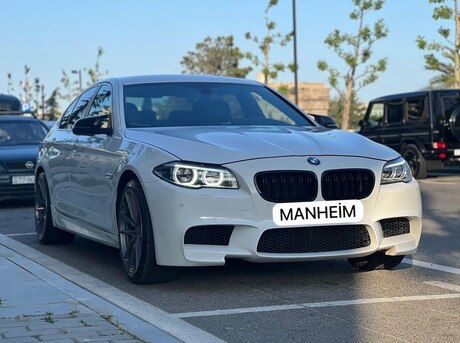 BMW 528