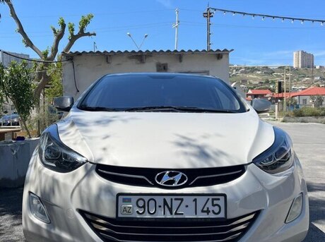 Hyundai Elantra 2012
