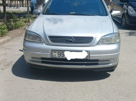 Opel Astra 2000