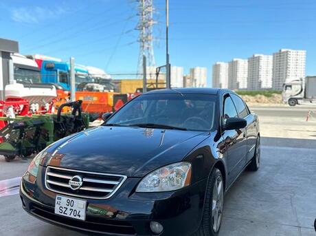 Nissan Altima