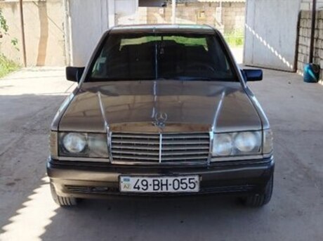 Mercedes 190 1990
