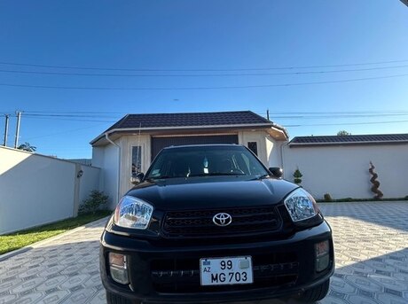 Toyota RAV4 2003