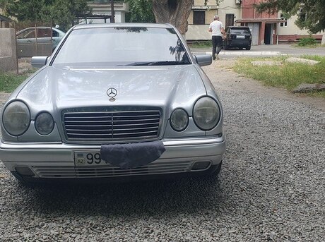 Mercedes E 230 1996