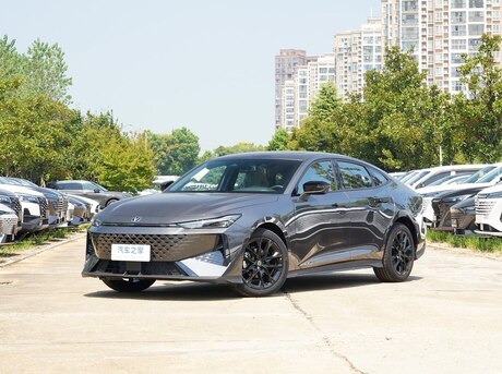 Changan Uni-V 2025