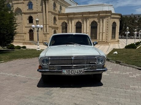 GAZ 24