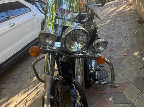 Kawasaki VN 2000