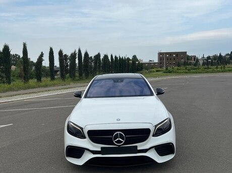 Mercedes E 300